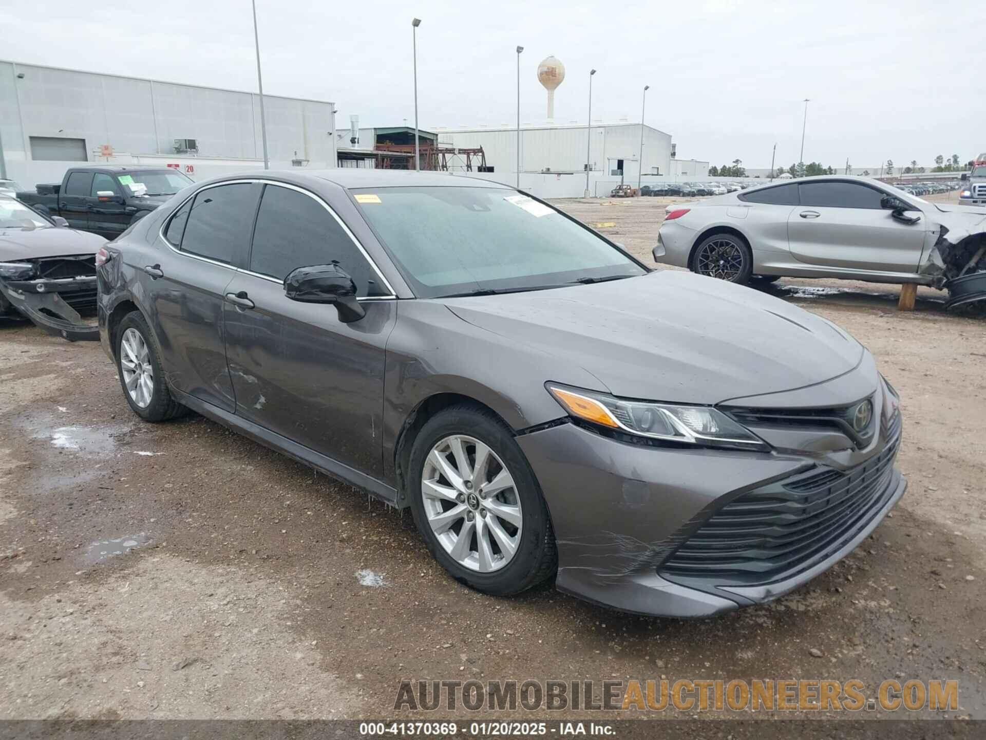 4T1B11HK6KU247421 TOYOTA CAMRY 2019