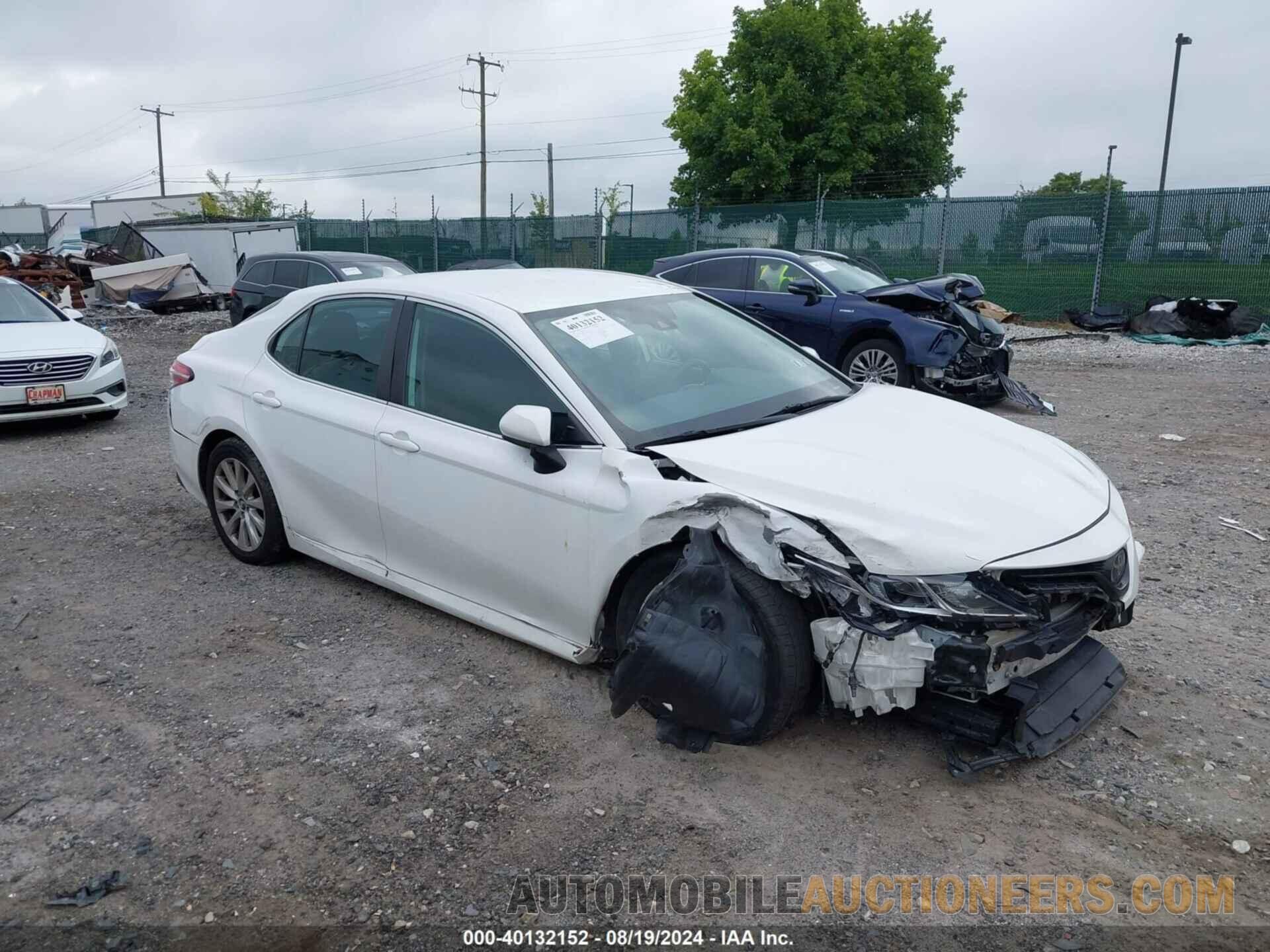 4T1B11HK6KU257320 TOYOTA CAMRY 2019