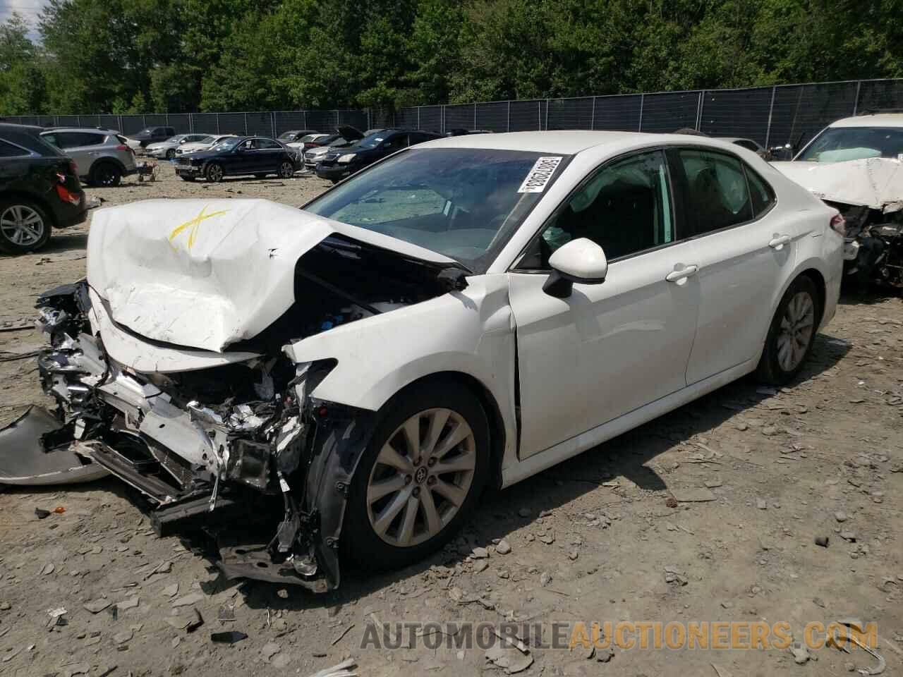 4T1B11HK6KU258175 TOYOTA CAMRY 2019