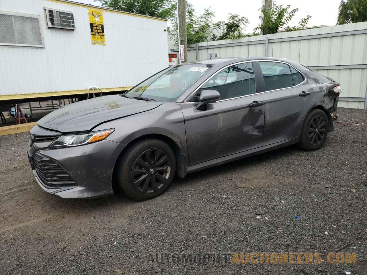 4T1B11HK6KU261982 TOYOTA CAMRY 2019