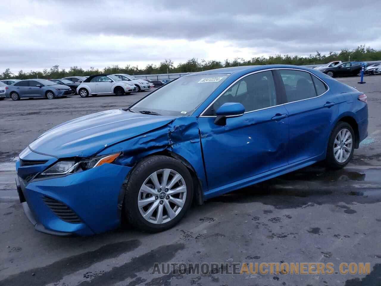 4T1B11HK6KU262517 TOYOTA CAMRY 2019