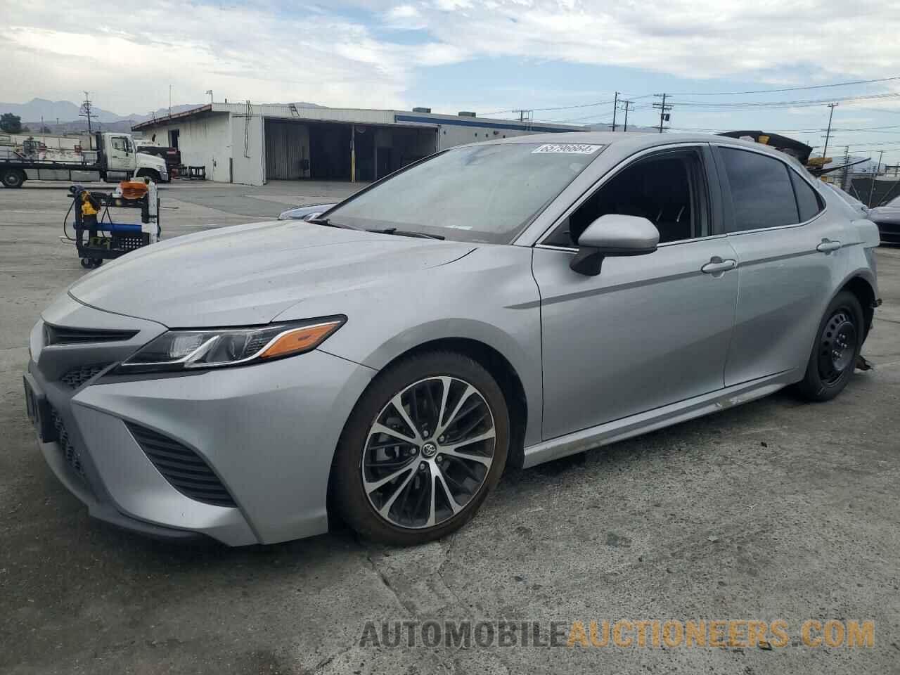 4T1B11HK6KU272609 TOYOTA CAMRY 2019