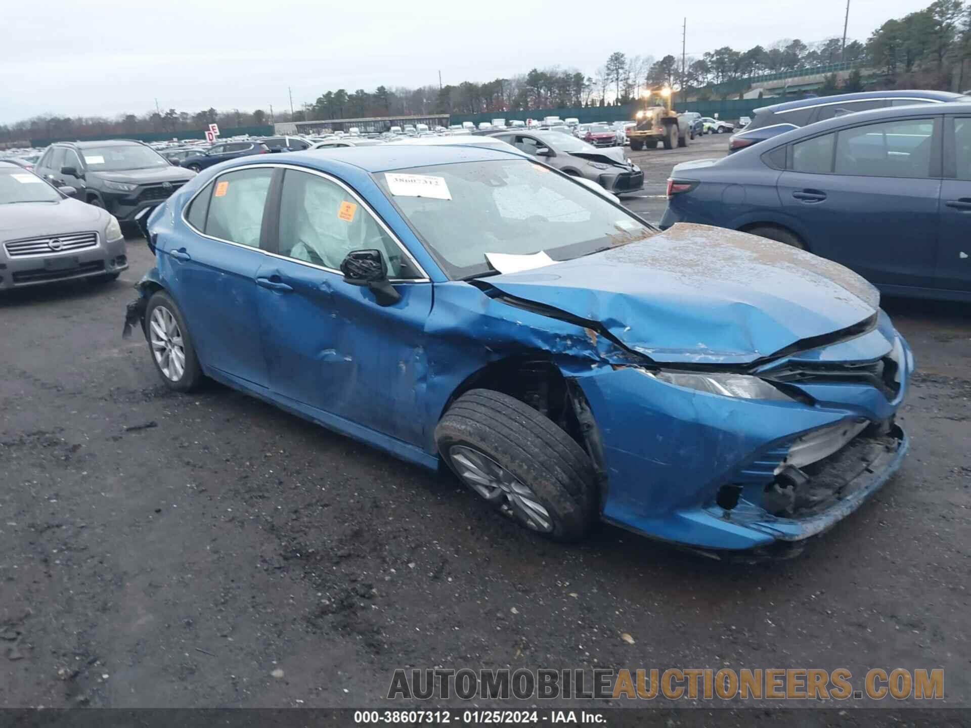 4T1B11HK6KU284095 TOYOTA CAMRY 2019