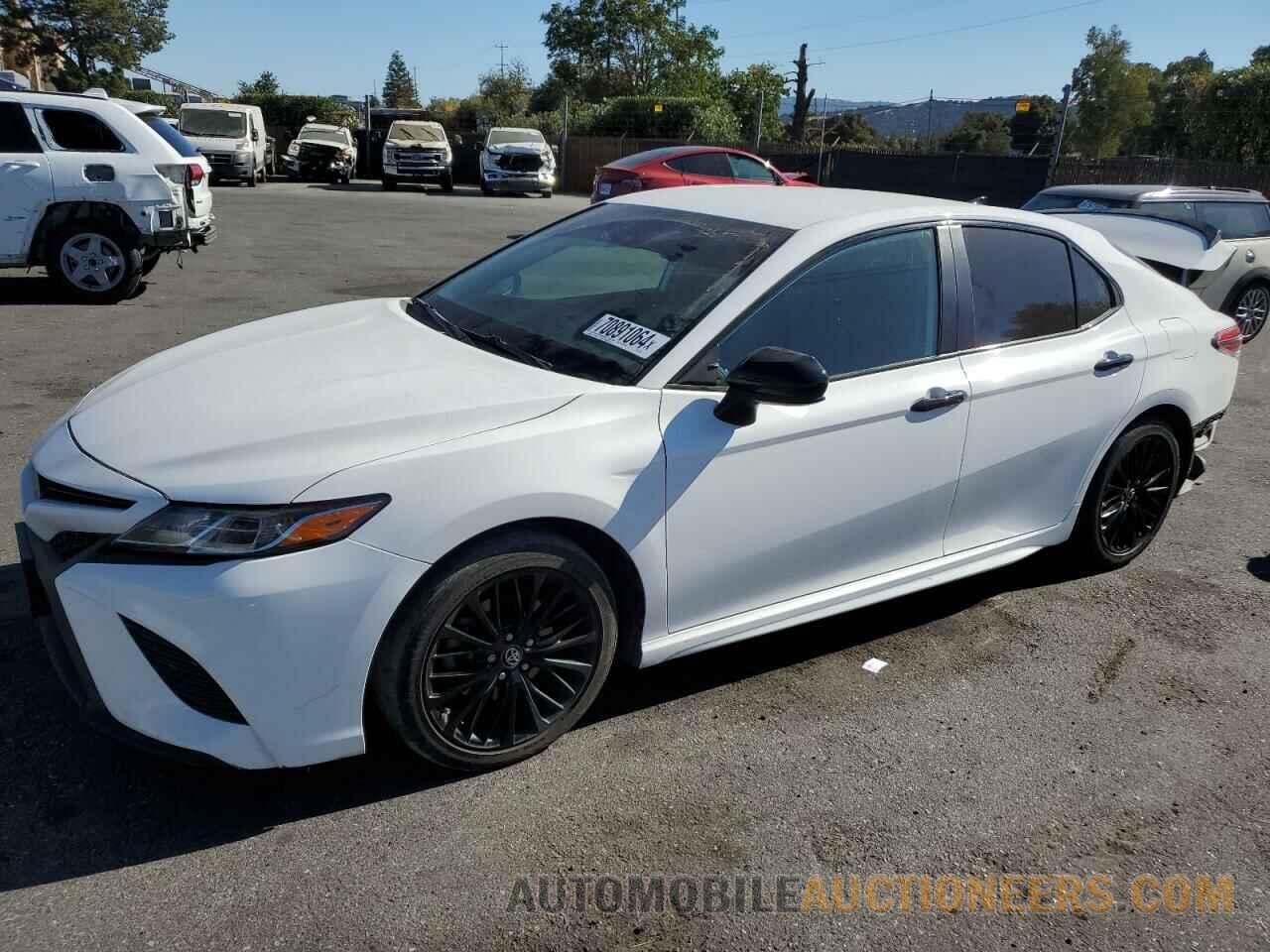 4T1B11HK6KU293962 TOYOTA CAMRY 2019