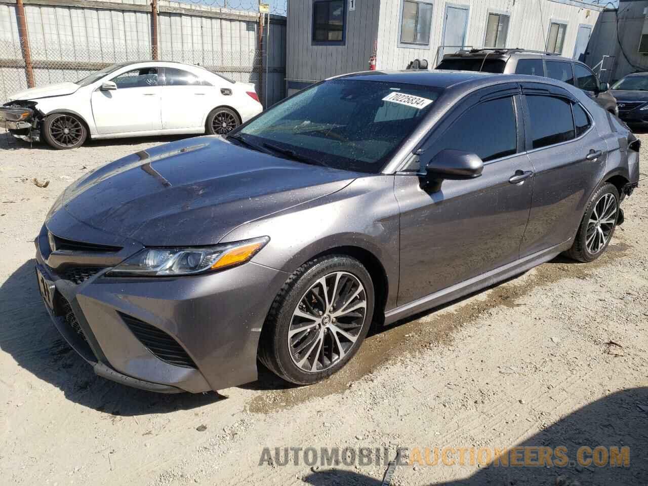 4T1B11HK6KU680558 TOYOTA CAMRY 2019