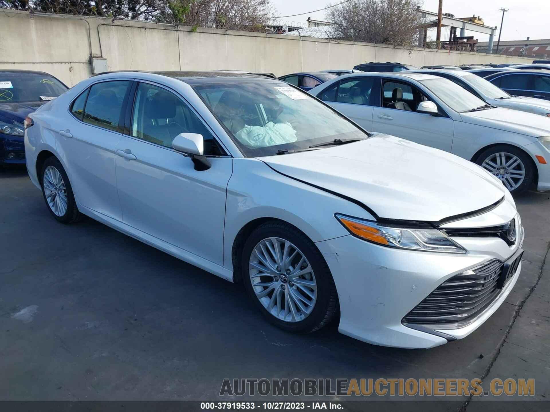 4T1B11HK6KU683329 TOYOTA CAMRY 2019