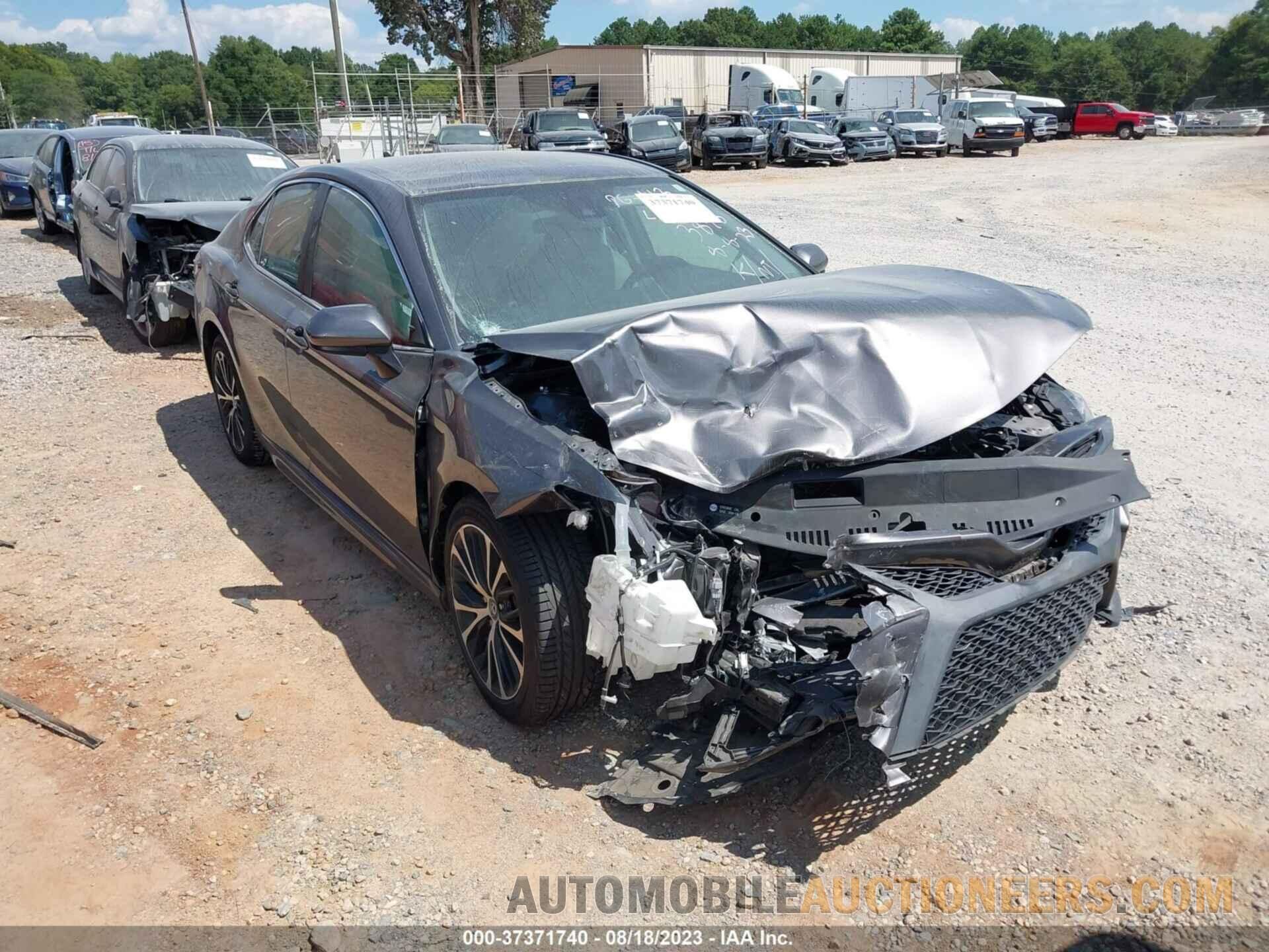 4T1B11HK6KU683878 TOYOTA CAMRY 2019