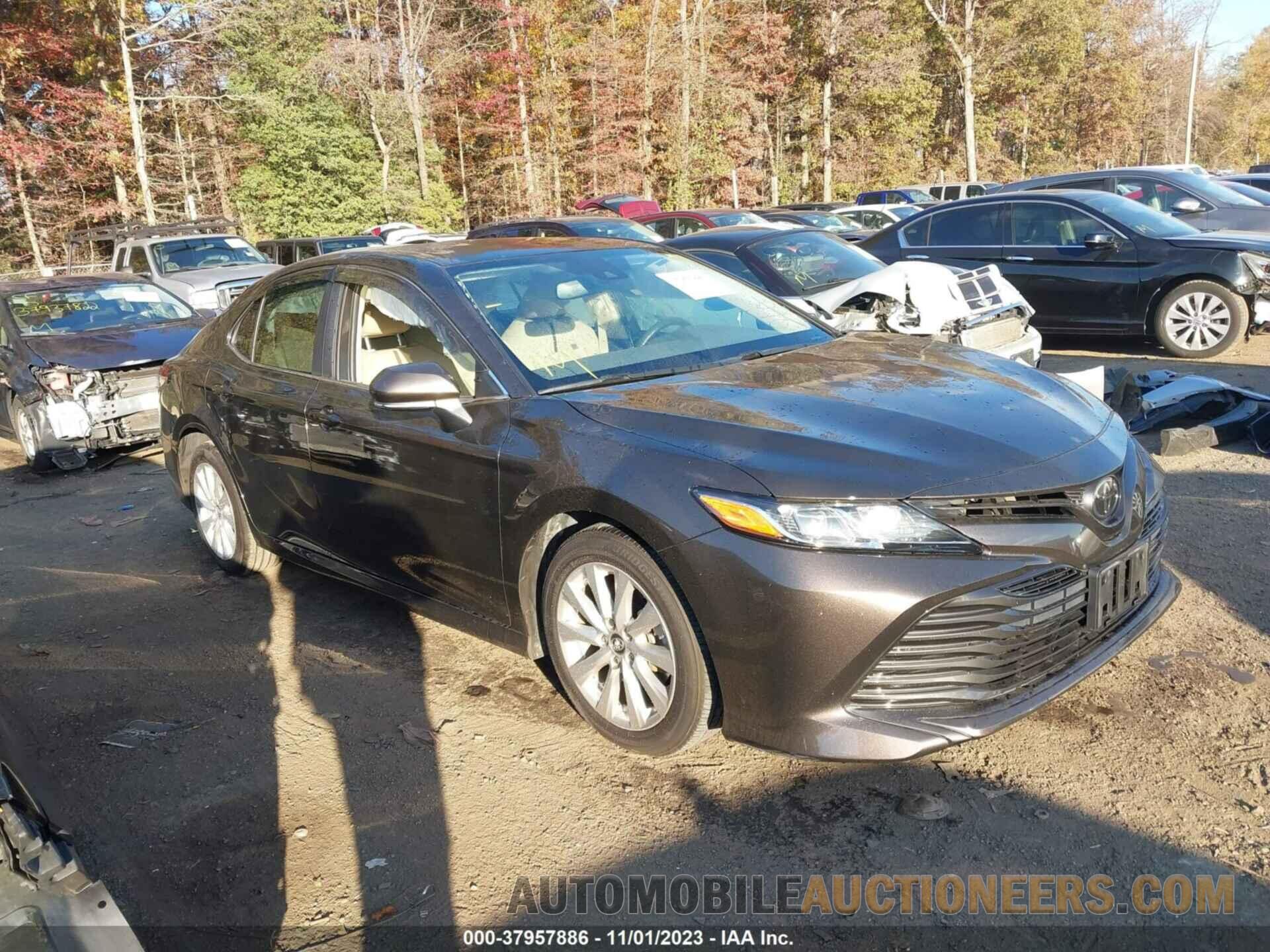 4T1B11HK6KU692208 TOYOTA CAMRY 2019