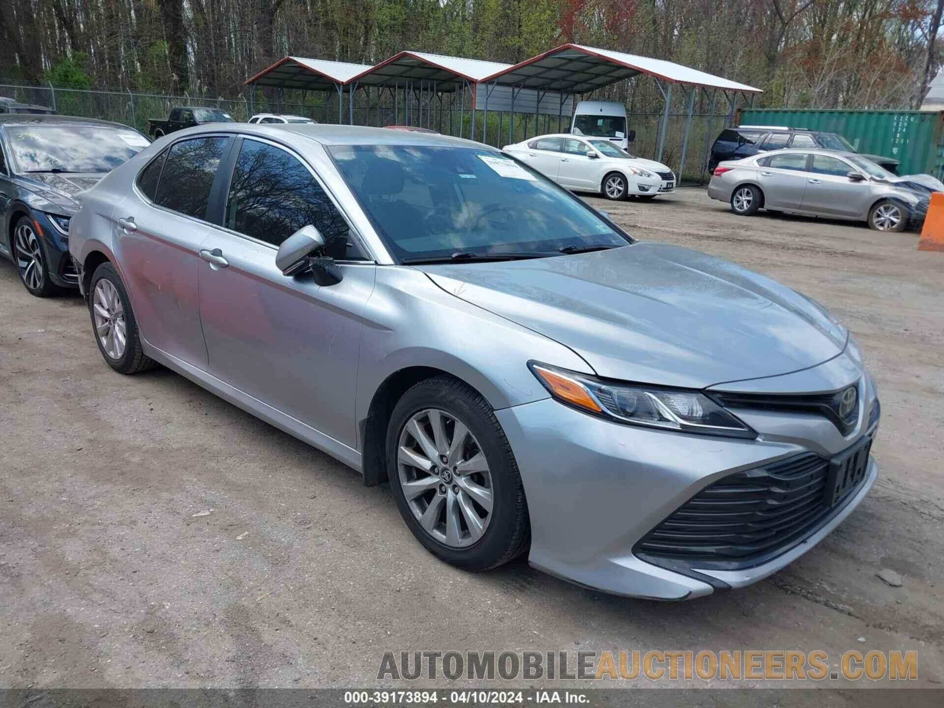 4T1B11HK6KU693018 TOYOTA CAMRY 2019