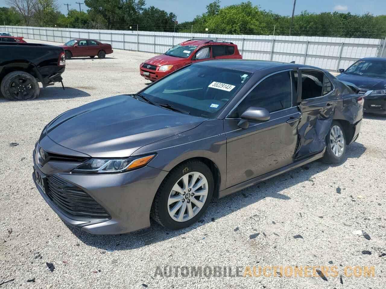 4T1B11HK6KU699045 TOYOTA CAMRY 2019