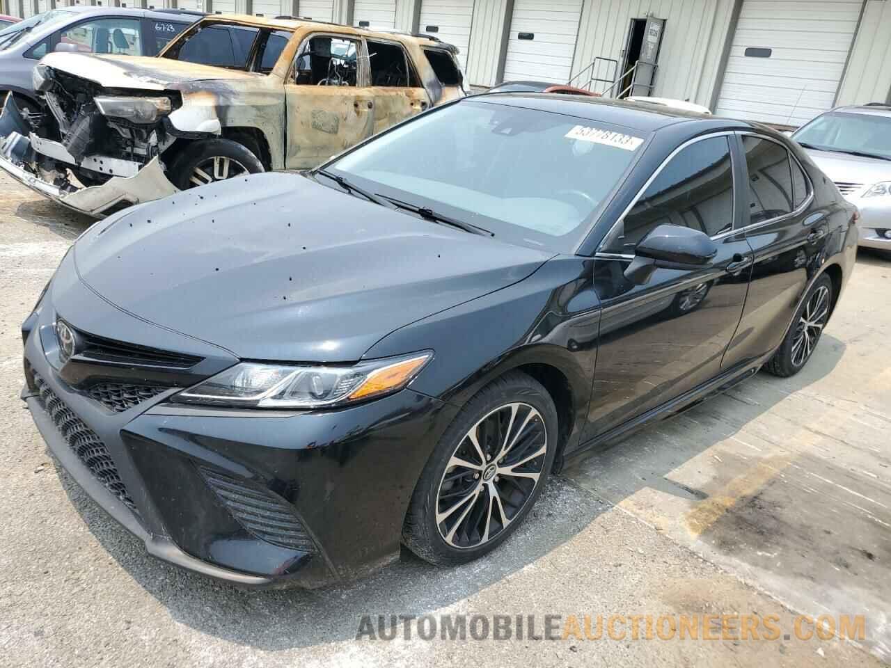 4T1B11HK6KU699272 TOYOTA CAMRY 2019