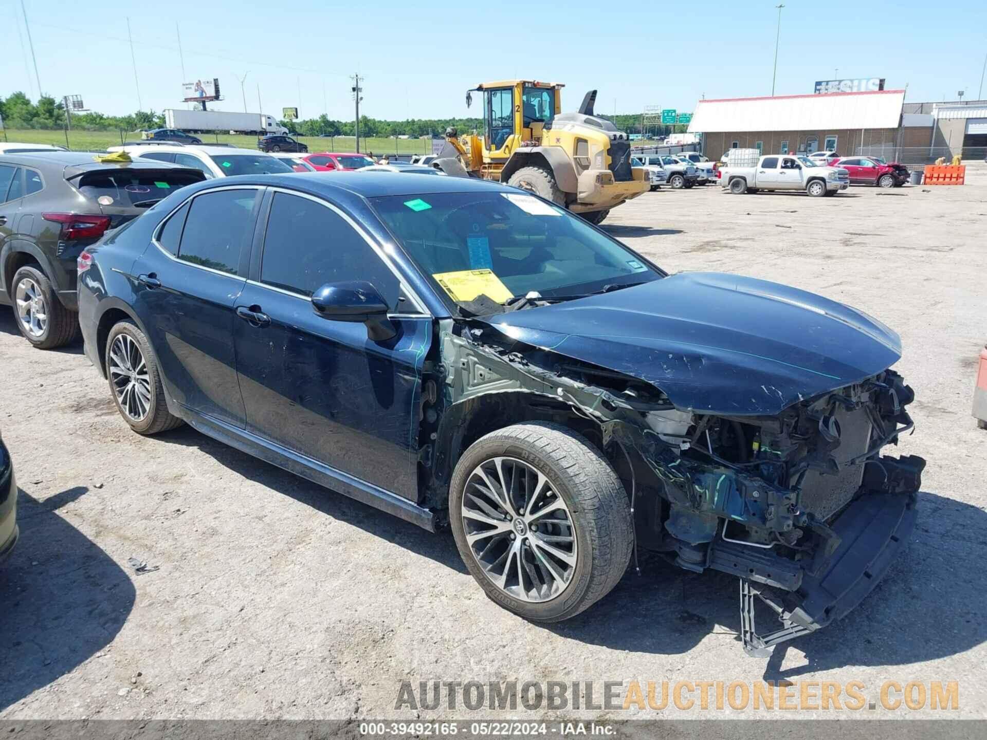 4T1B11HK6KU712909 TOYOTA CAMRY 2019