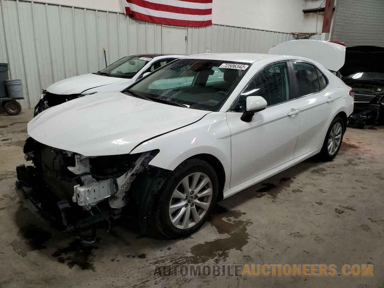 4T1B11HK6KU721934 TOYOTA CAMRY 2019