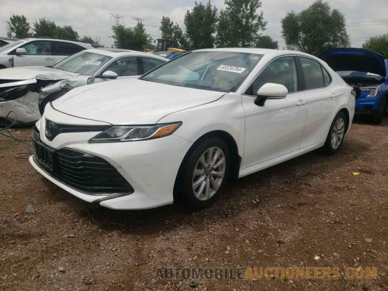 4T1B11HK6KU732819 TOYOTA CAMRY 2019