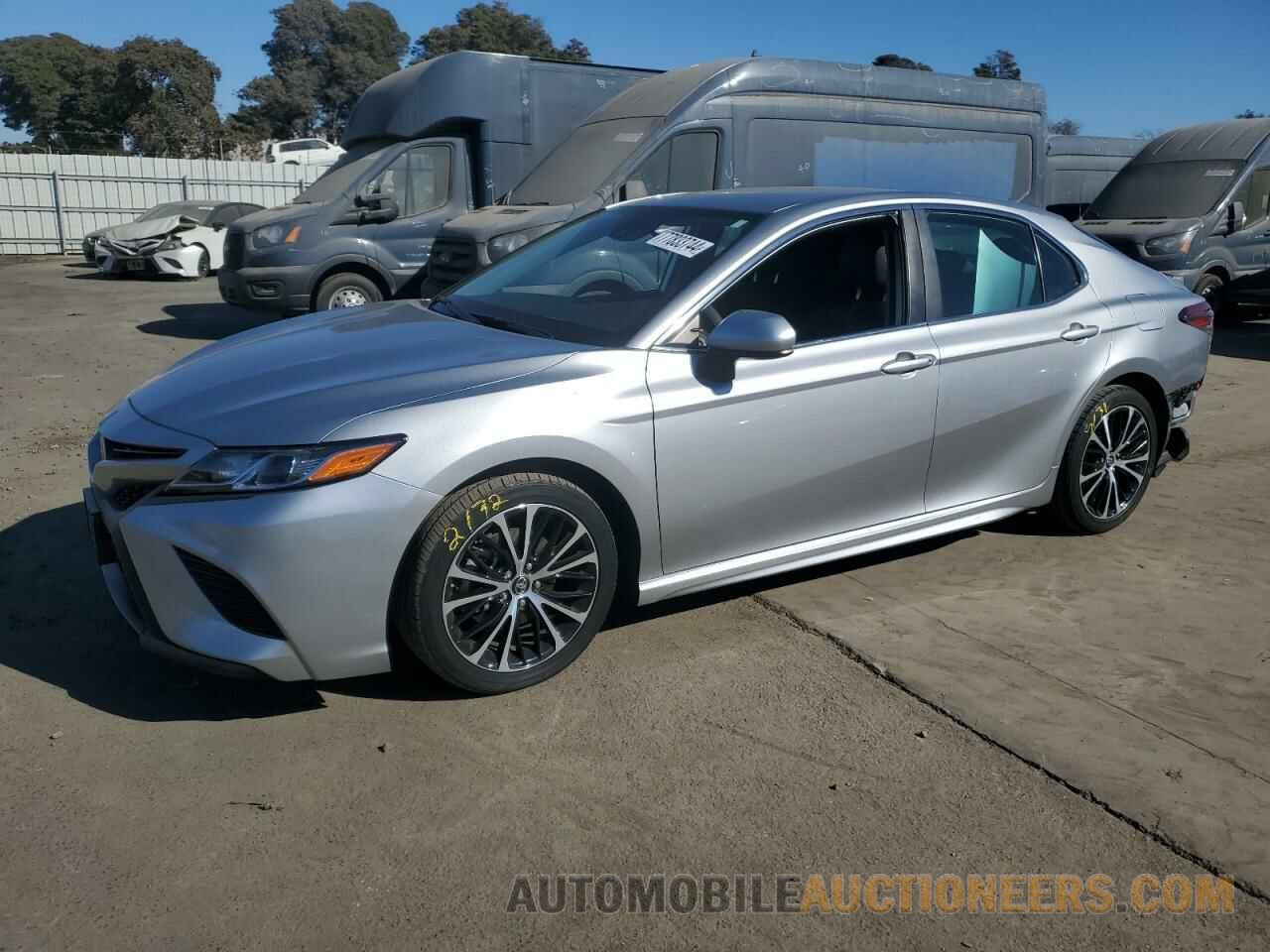 4T1B11HK6KU735784 TOYOTA CAMRY 2019