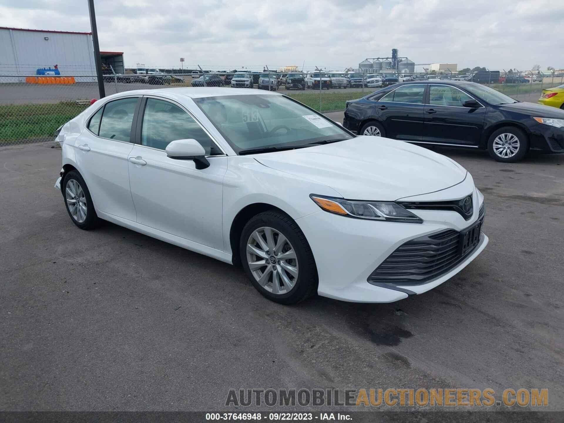 4T1B11HK6KU743139 TOYOTA CAMRY 2019