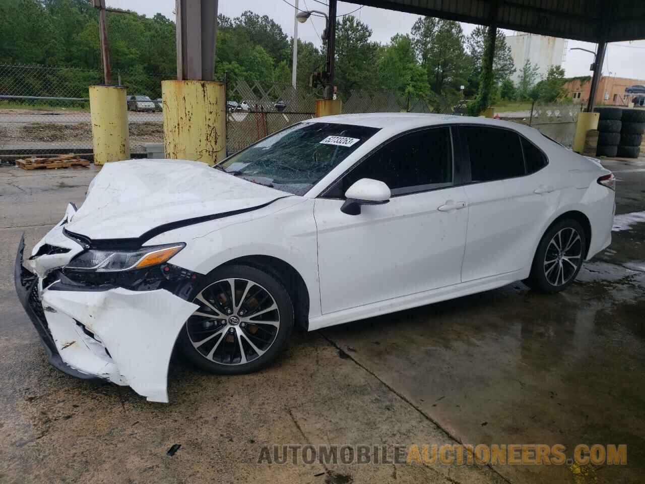 4T1B11HK6KU747711 TOYOTA CAMRY 2019