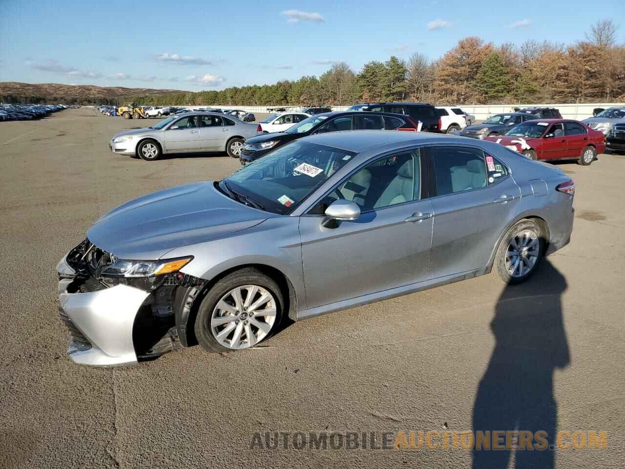 4T1B11HK6KU749216 TOYOTA CAMRY 2019