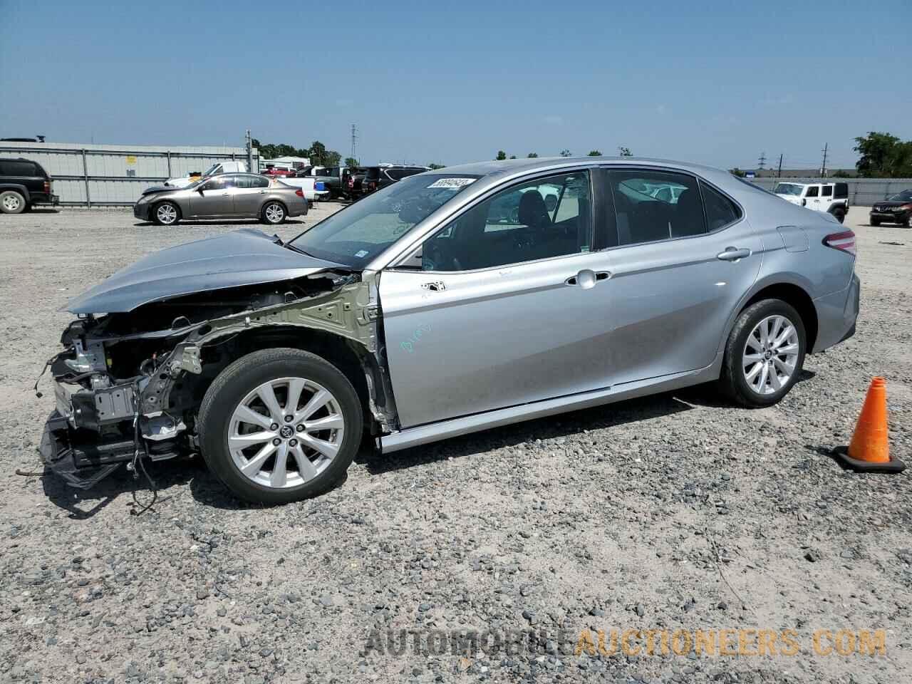 4T1B11HK6KU758353 TOYOTA CAMRY 2019