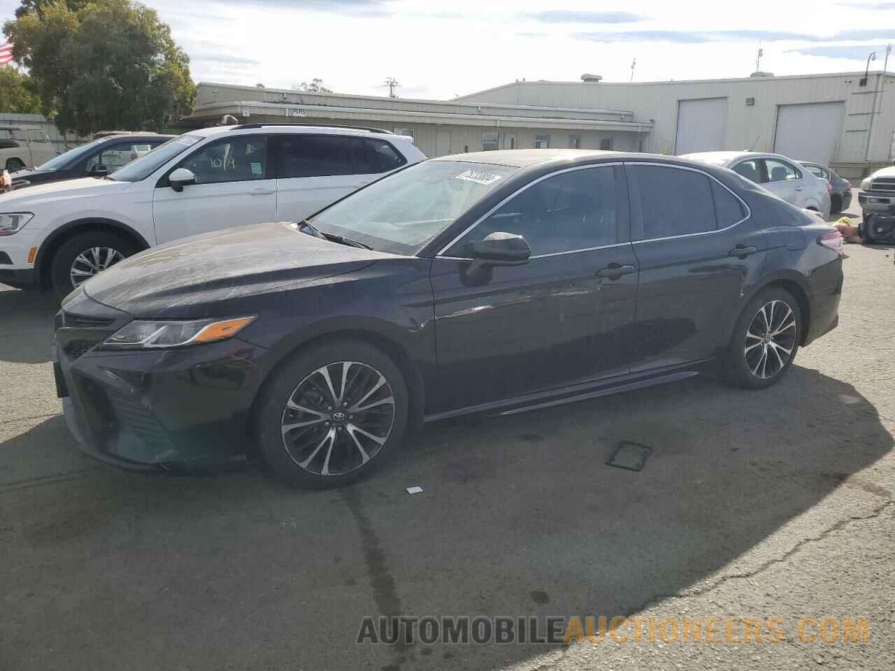 4T1B11HK6KU780465 TOYOTA CAMRY 2019