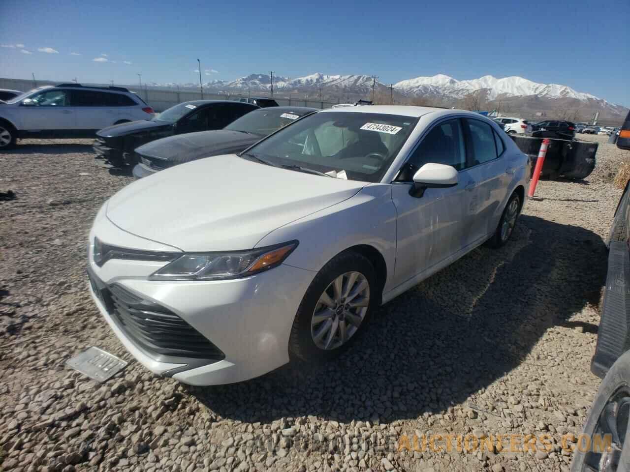 4T1B11HK6KU780515 TOYOTA CAMRY 2019