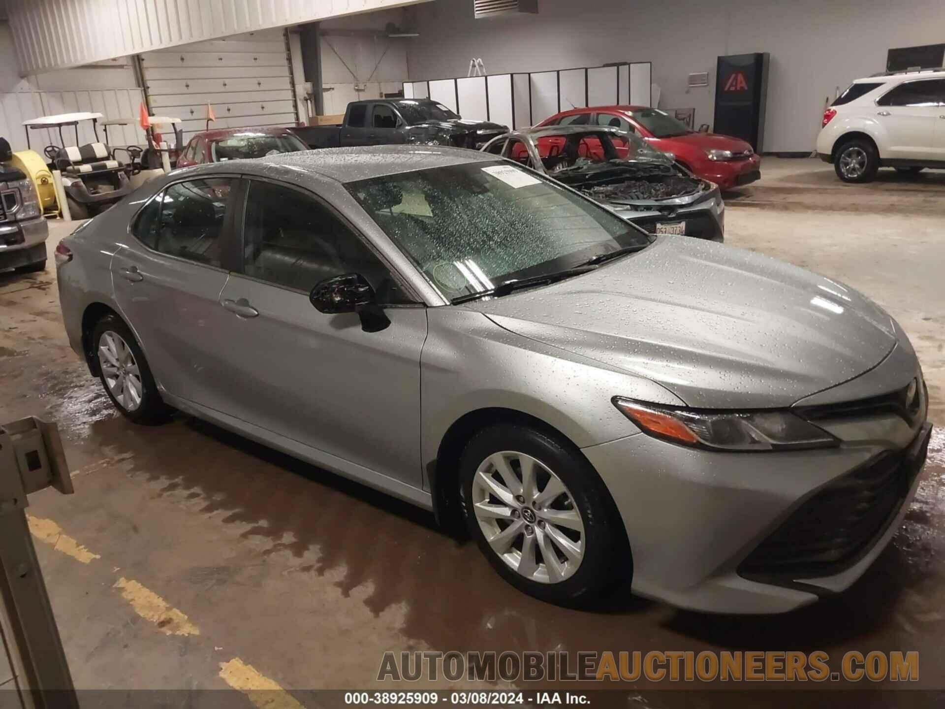 4T1B11HK6KU793068 TOYOTA CAMRY 2019