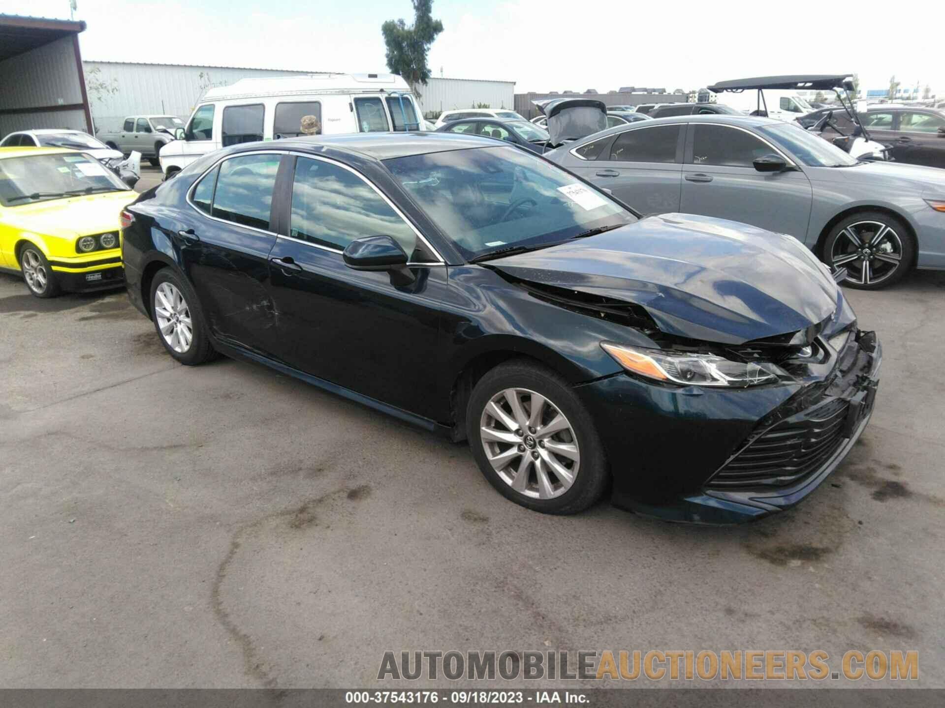 4T1B11HK6KU793975 TOYOTA CAMRY 2019