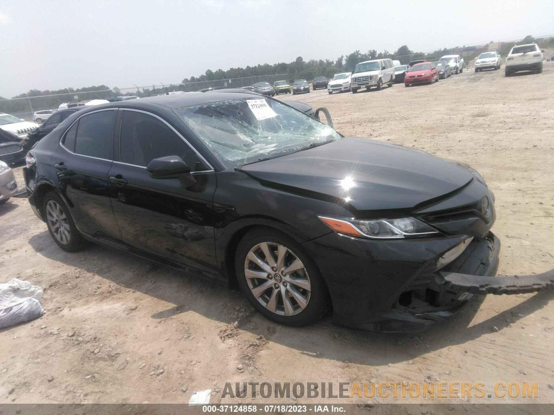 4T1B11HK6KU799940 TOYOTA CAMRY 2019