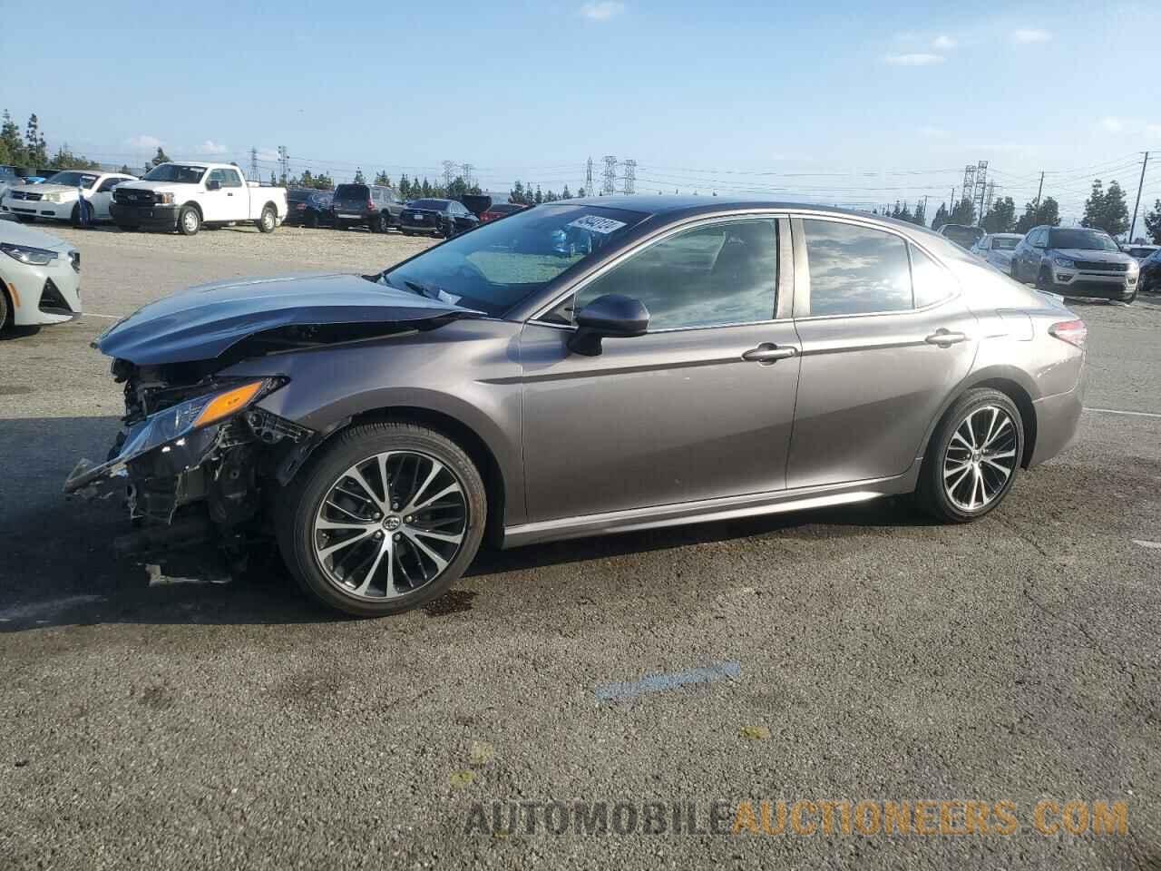 4T1B11HK6KU803520 TOYOTA CAMRY 2019