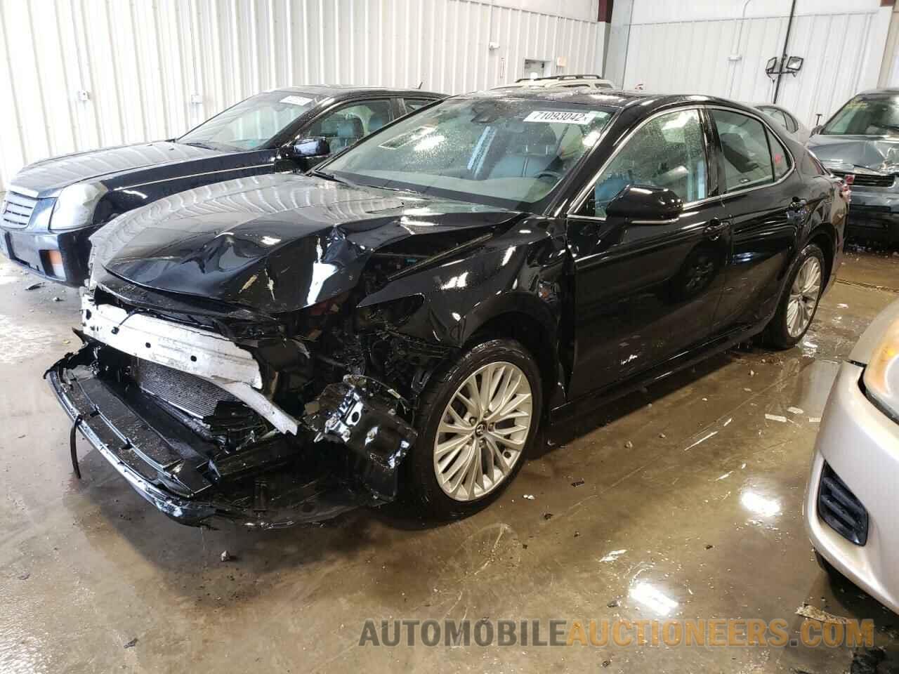 4T1B11HK6KU805199 TOYOTA CAMRY 2019