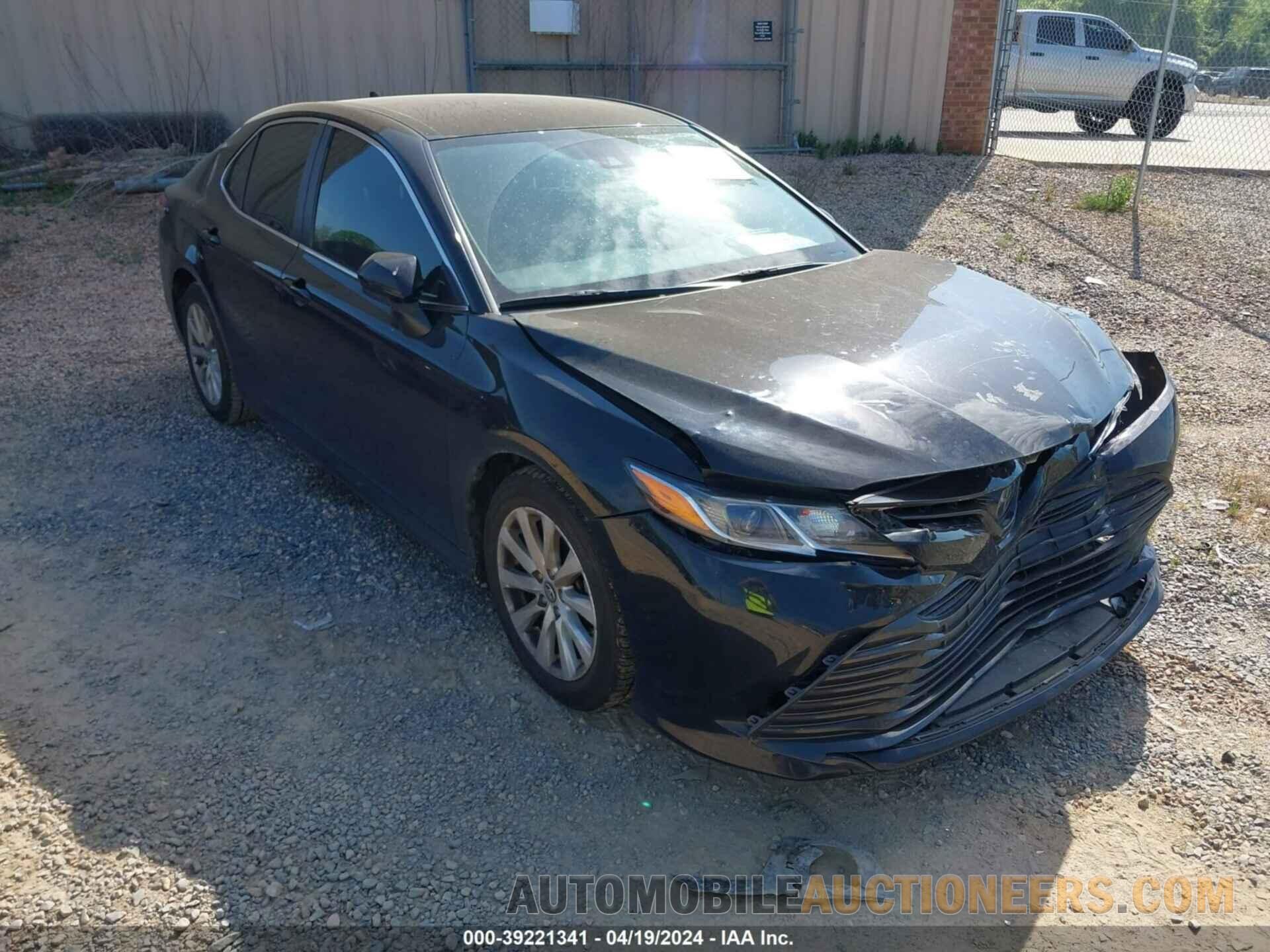 4T1B11HK6KU806269 TOYOTA CAMRY 2019