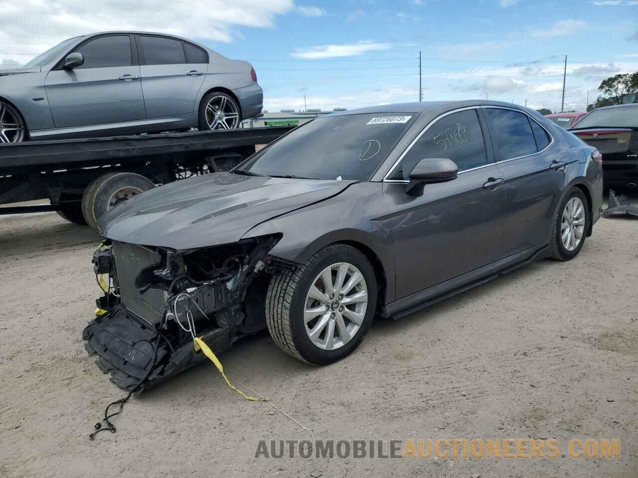 4T1B11HK6KU817644 TOYOTA CAMRY 2019