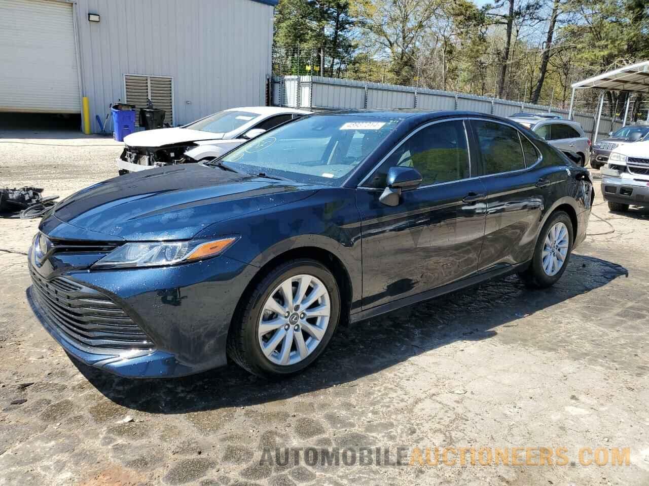 4T1B11HK6KU829177 TOYOTA CAMRY 2019