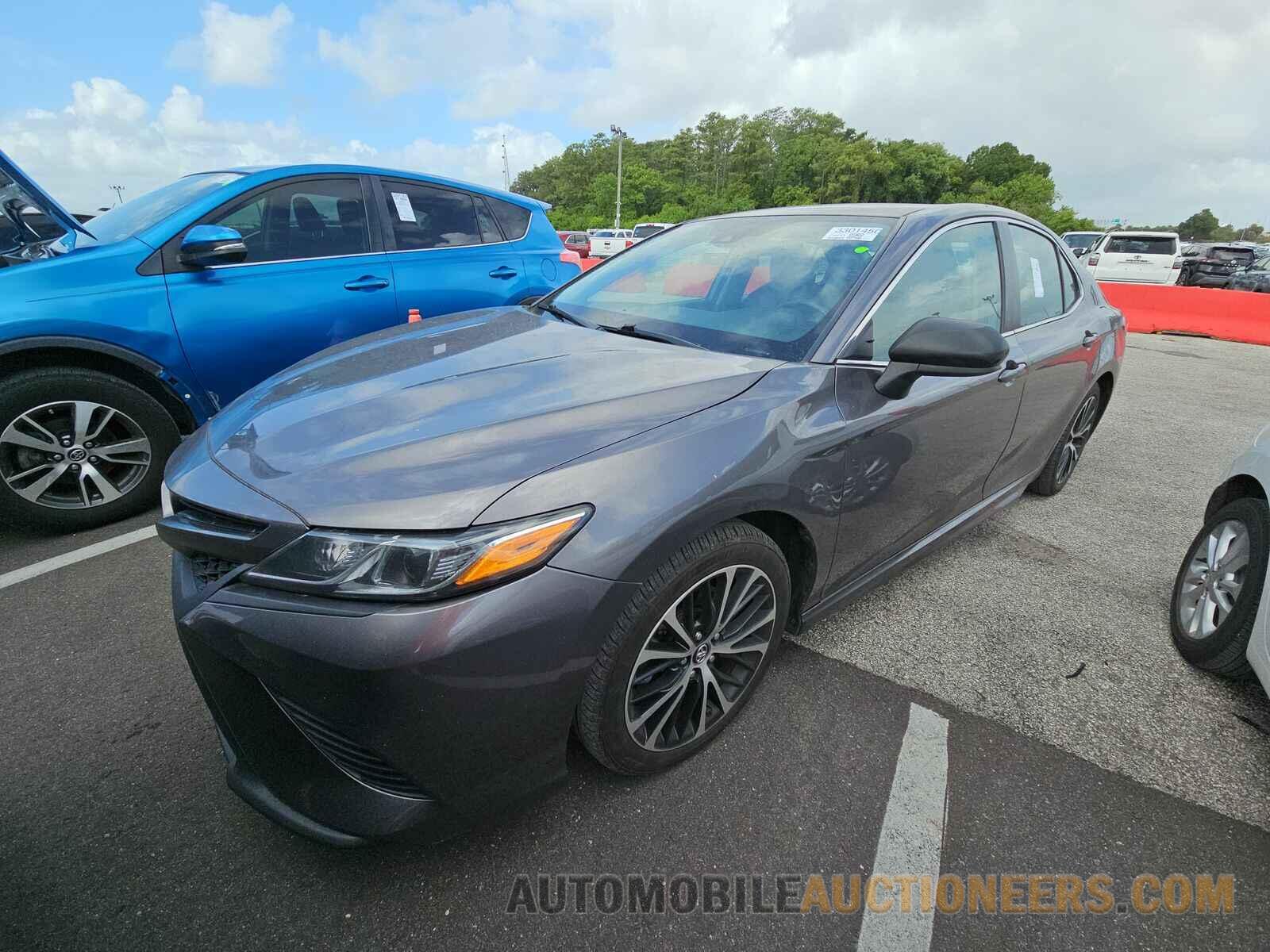 4T1B11HK6KU836324 Toyota Camry 2019