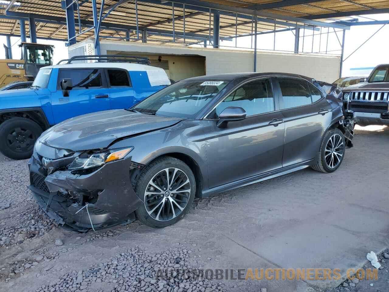 4T1B11HK6KU848697 TOYOTA CAMRY 2019