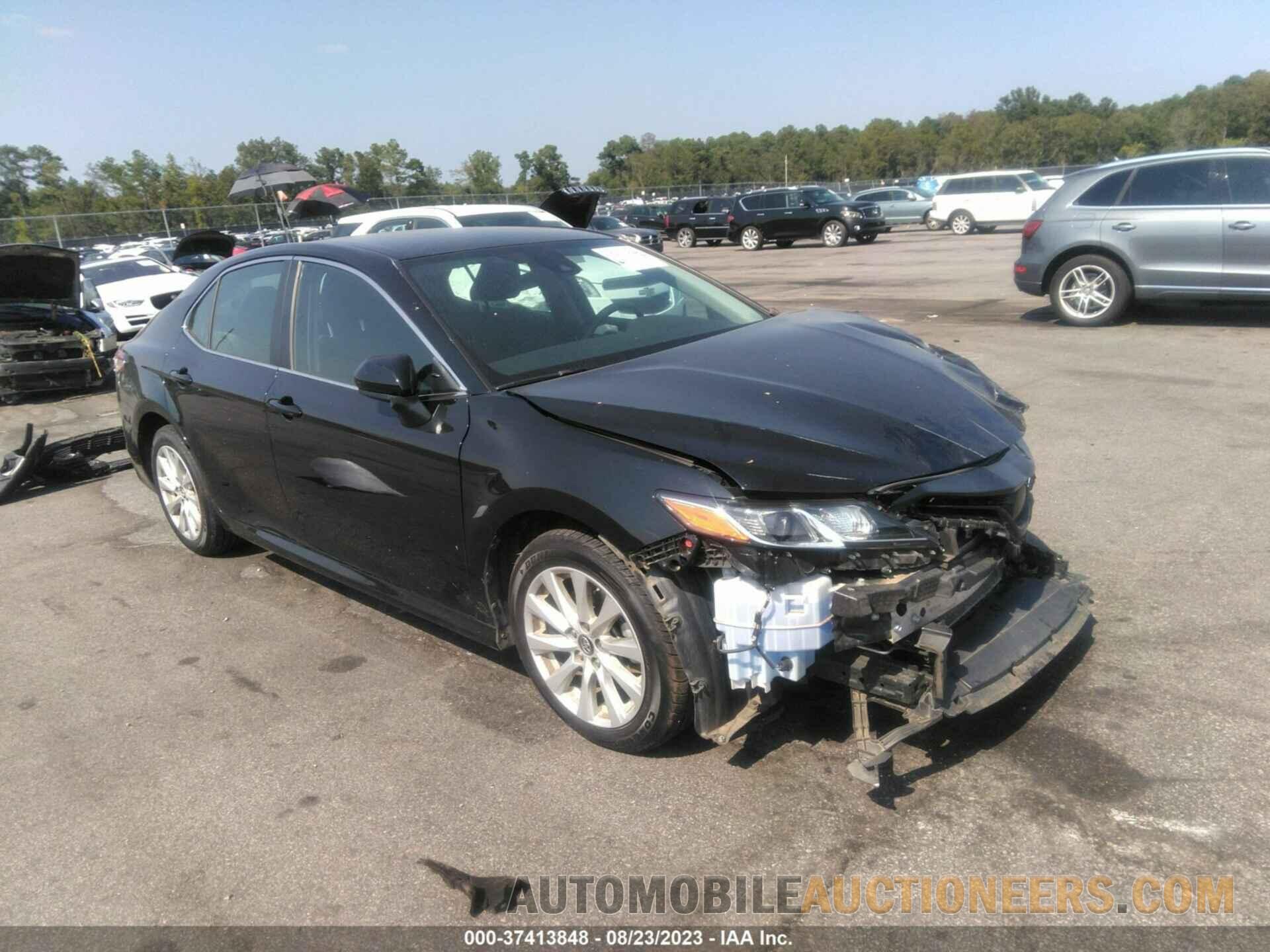 4T1B11HK6KU848800 TOYOTA CAMRY 2019