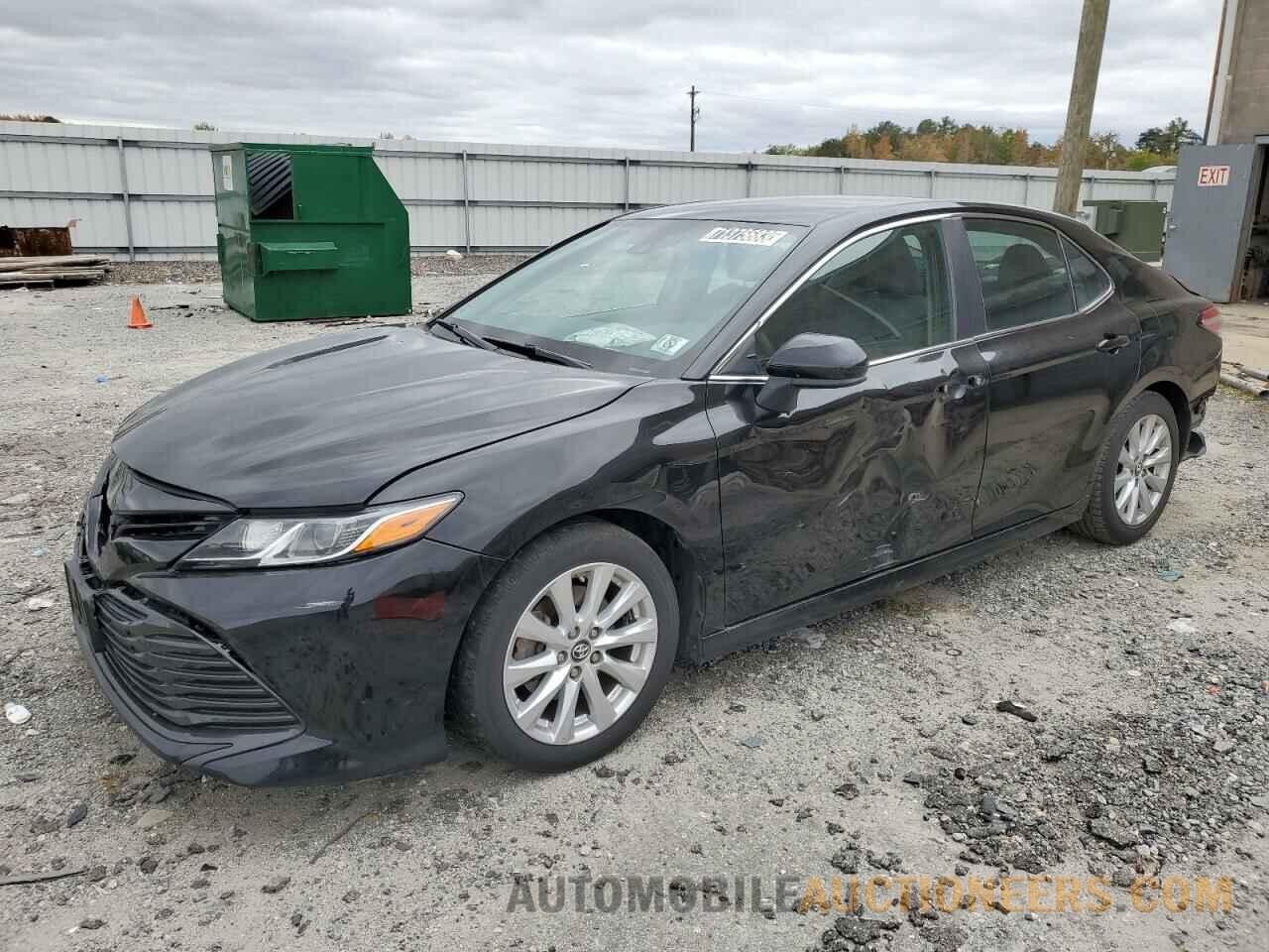 4T1B11HK7JU010449 TOYOTA CAMRY 2018