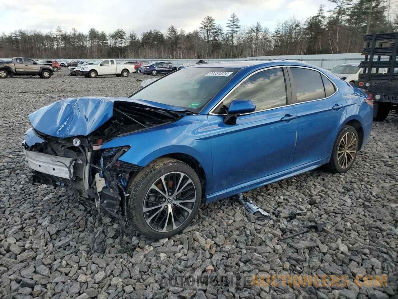 4T1B11HK7JU013593 TOYOTA CAMRY 2018