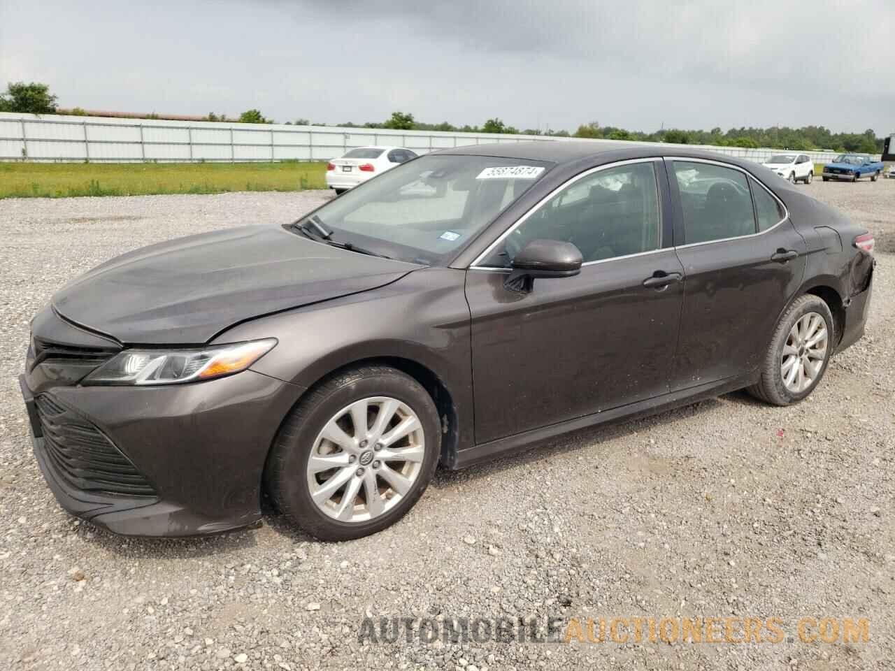 4T1B11HK7JU014694 TOYOTA CAMRY 2018