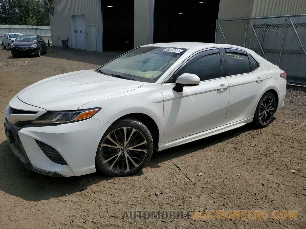 4T1B11HK7JU016509 TOYOTA CAMRY 2018