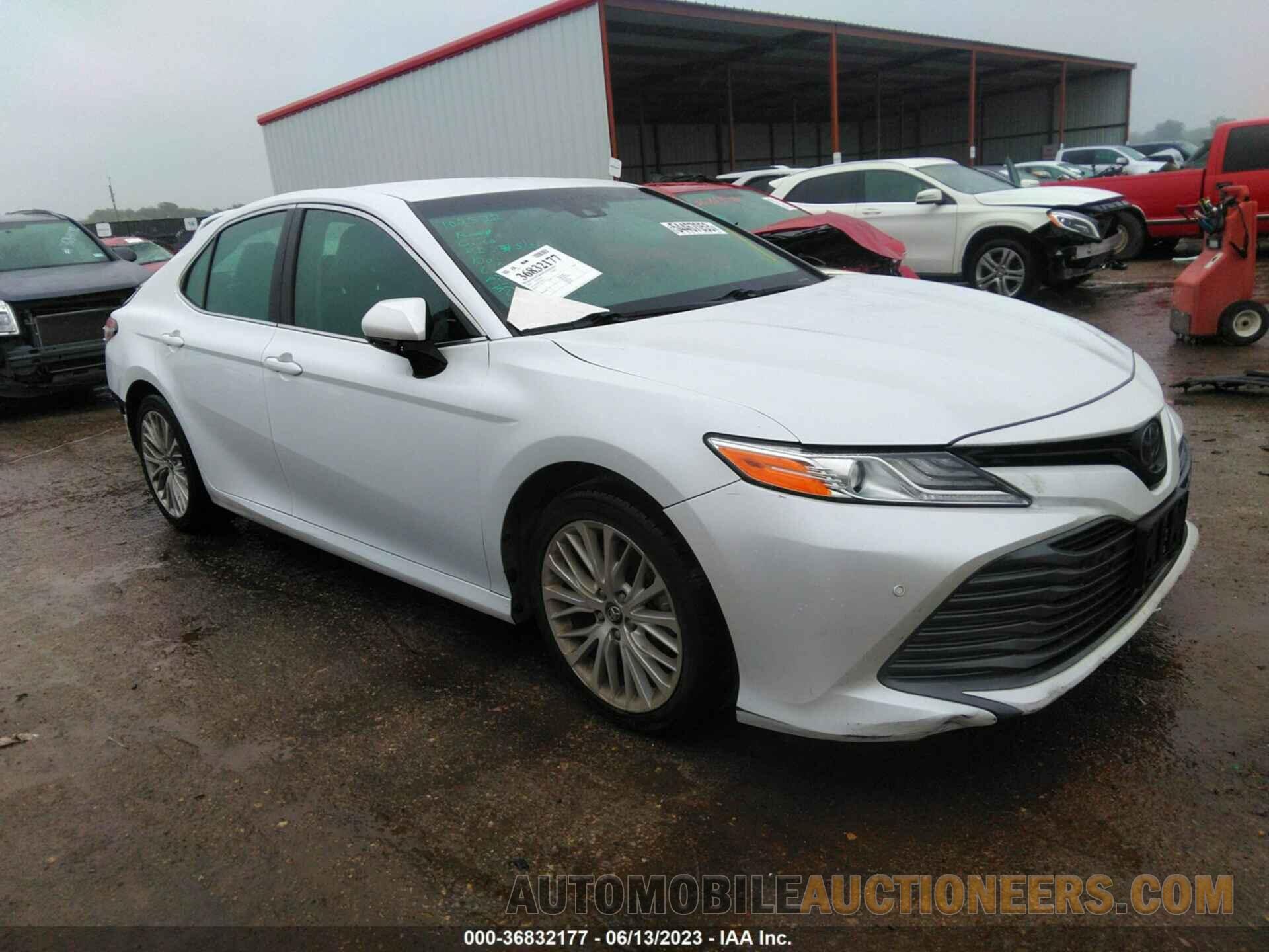 4T1B11HK7JU020561 TOYOTA CAMRY 2018