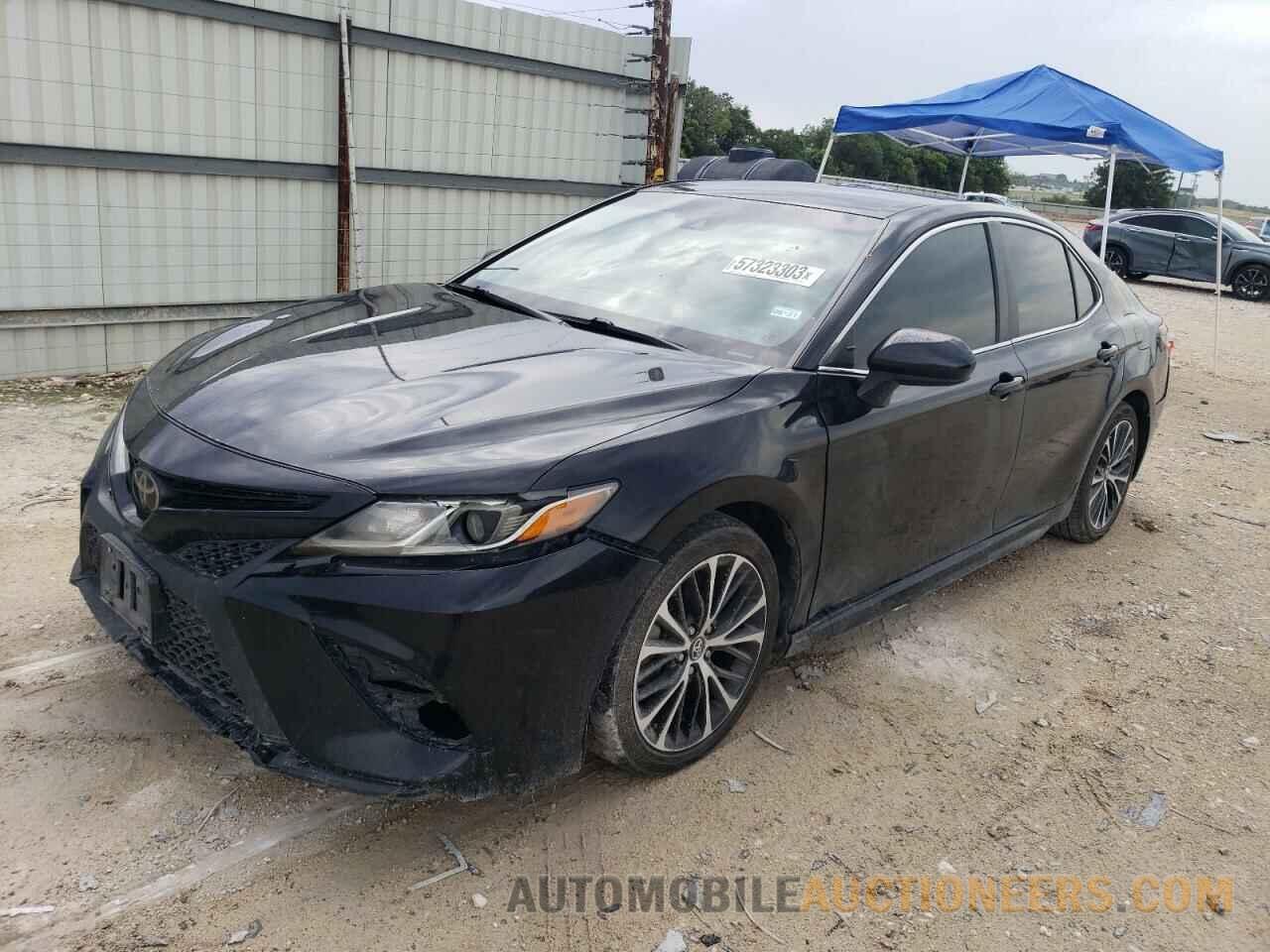 4T1B11HK7JU022875 TOYOTA CAMRY 2018