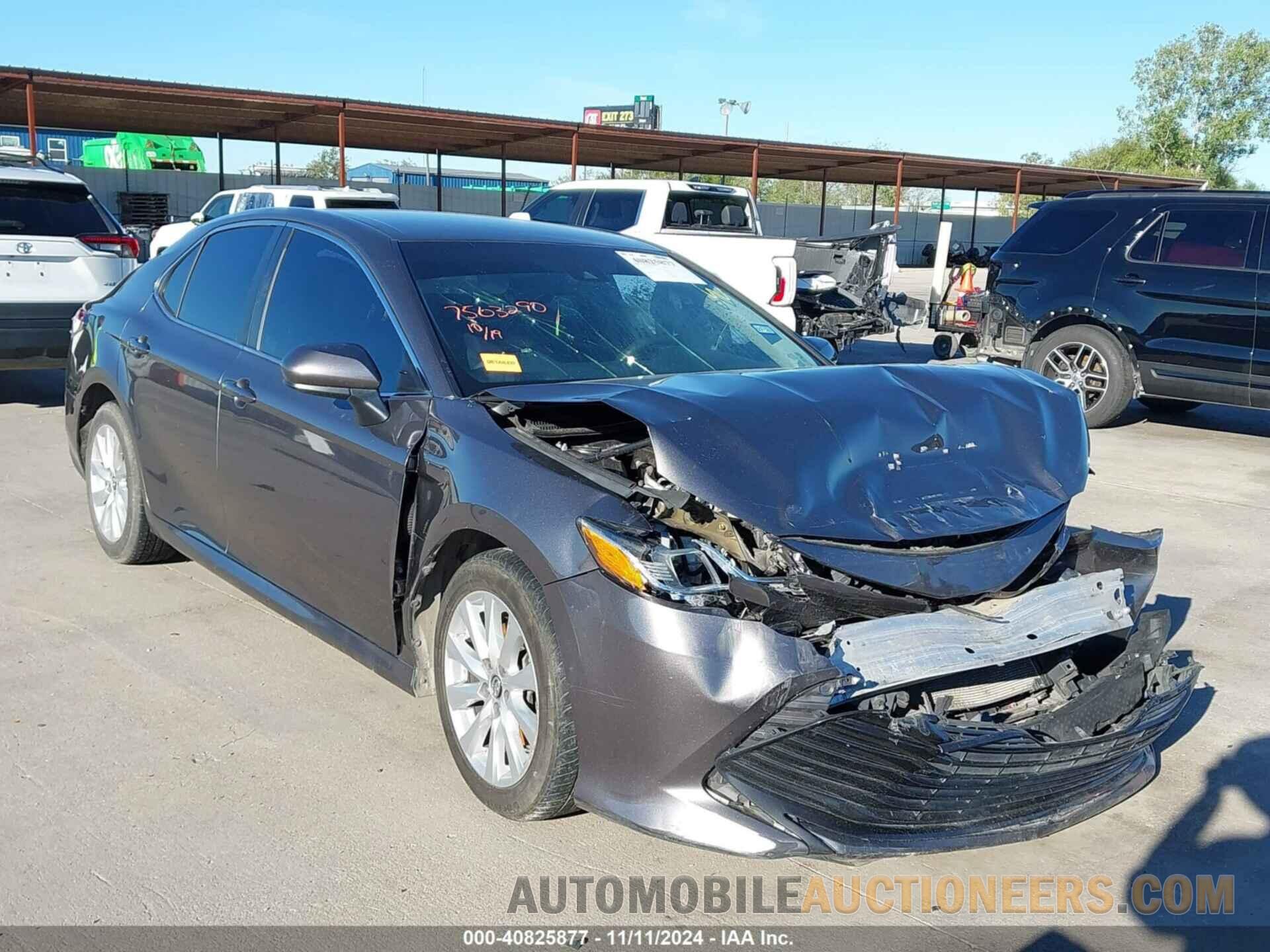 4T1B11HK7JU024416 TOYOTA CAMRY 2018