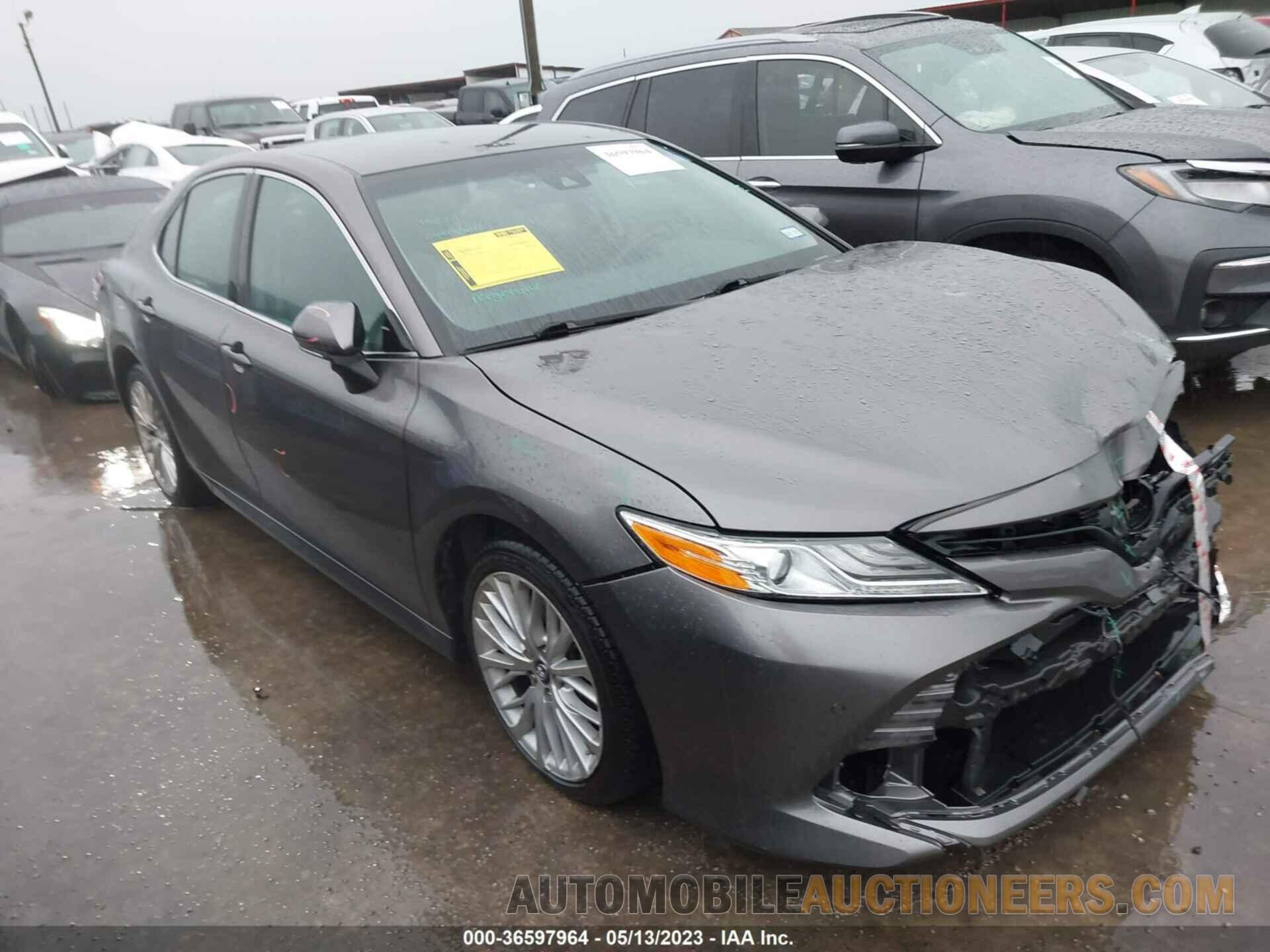 4T1B11HK7JU026649 TOYOTA CAMRY 2018