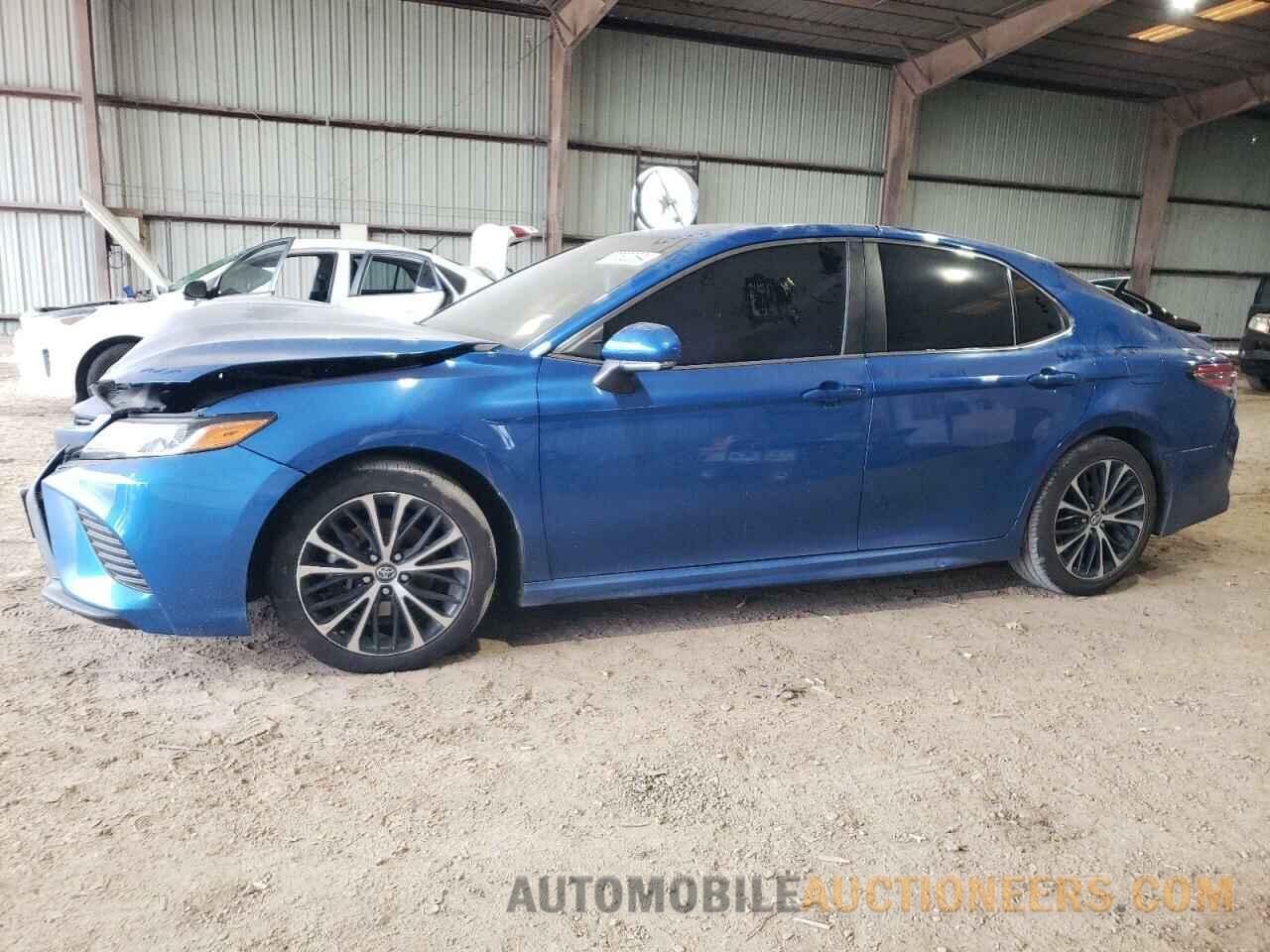 4T1B11HK7JU046139 TOYOTA CAMRY 2018