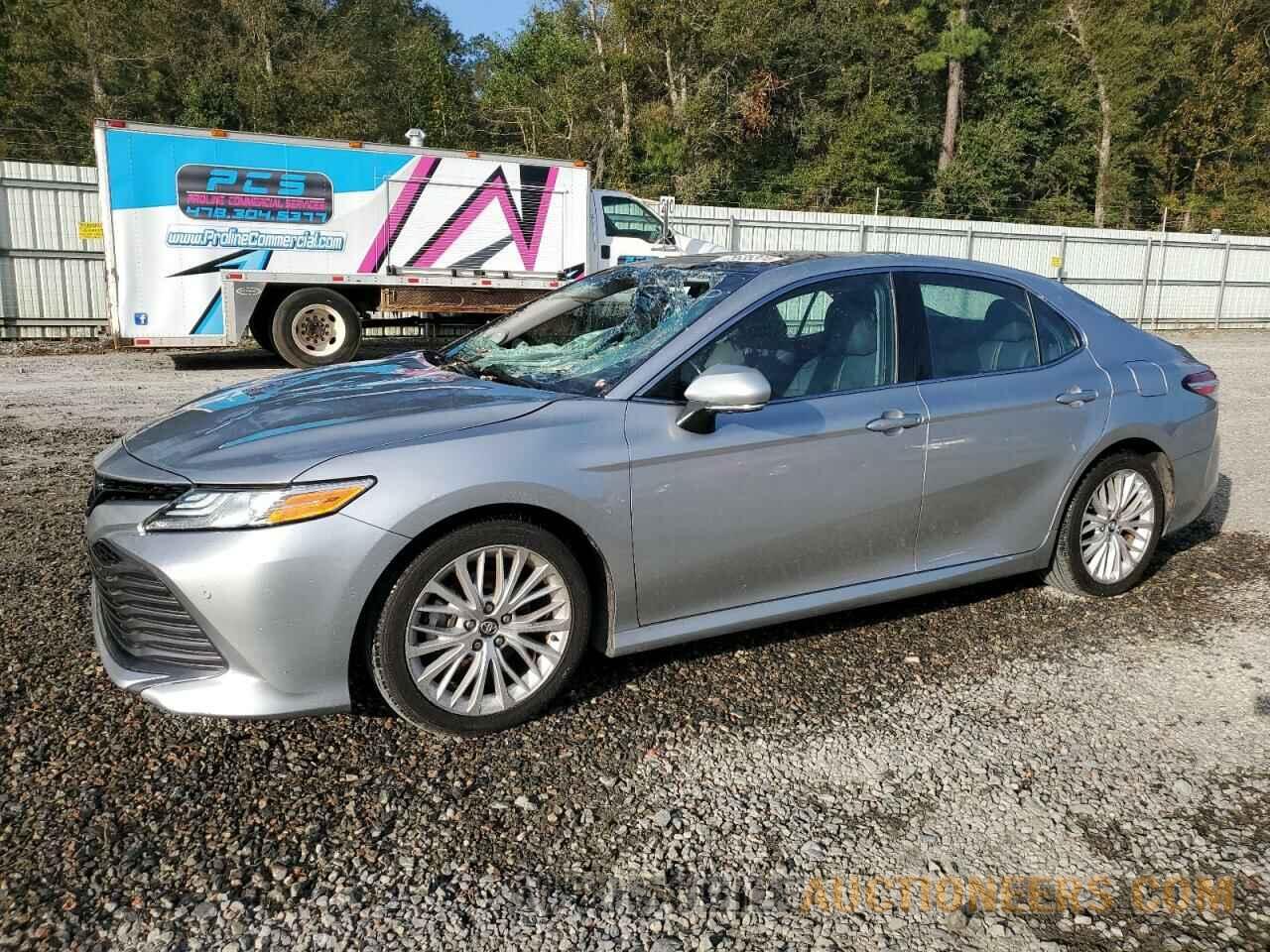 4T1B11HK7JU050918 TOYOTA CAMRY 2018