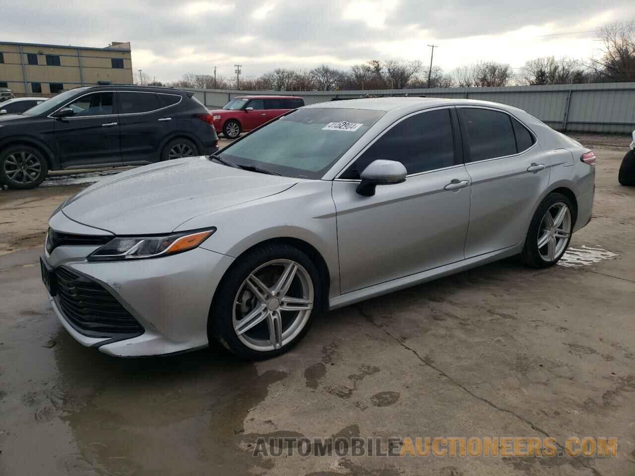 4T1B11HK7JU054712 TOYOTA CAMRY 2018