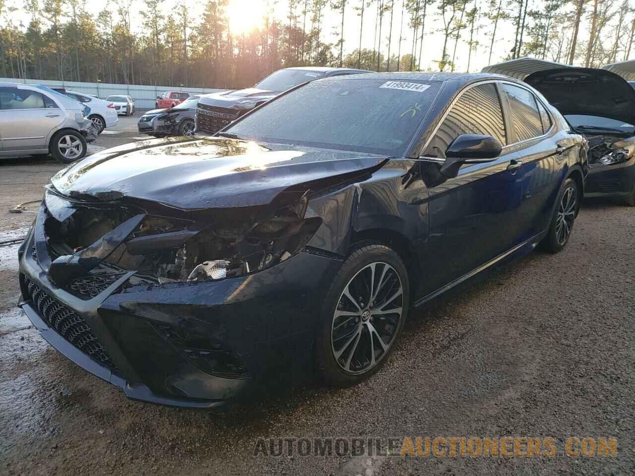 4T1B11HK7JU070358 TOYOTA CAMRY 2018