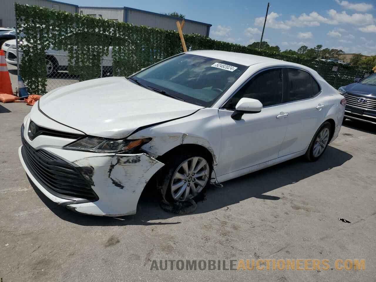 4T1B11HK7JU070974 TOYOTA CAMRY 2018