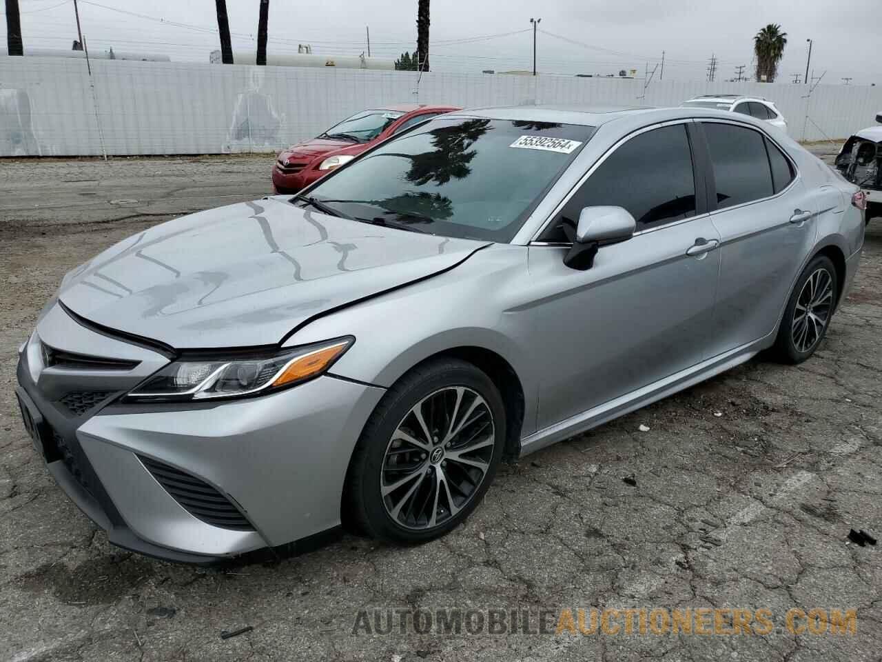 4T1B11HK7JU078654 TOYOTA CAMRY 2018